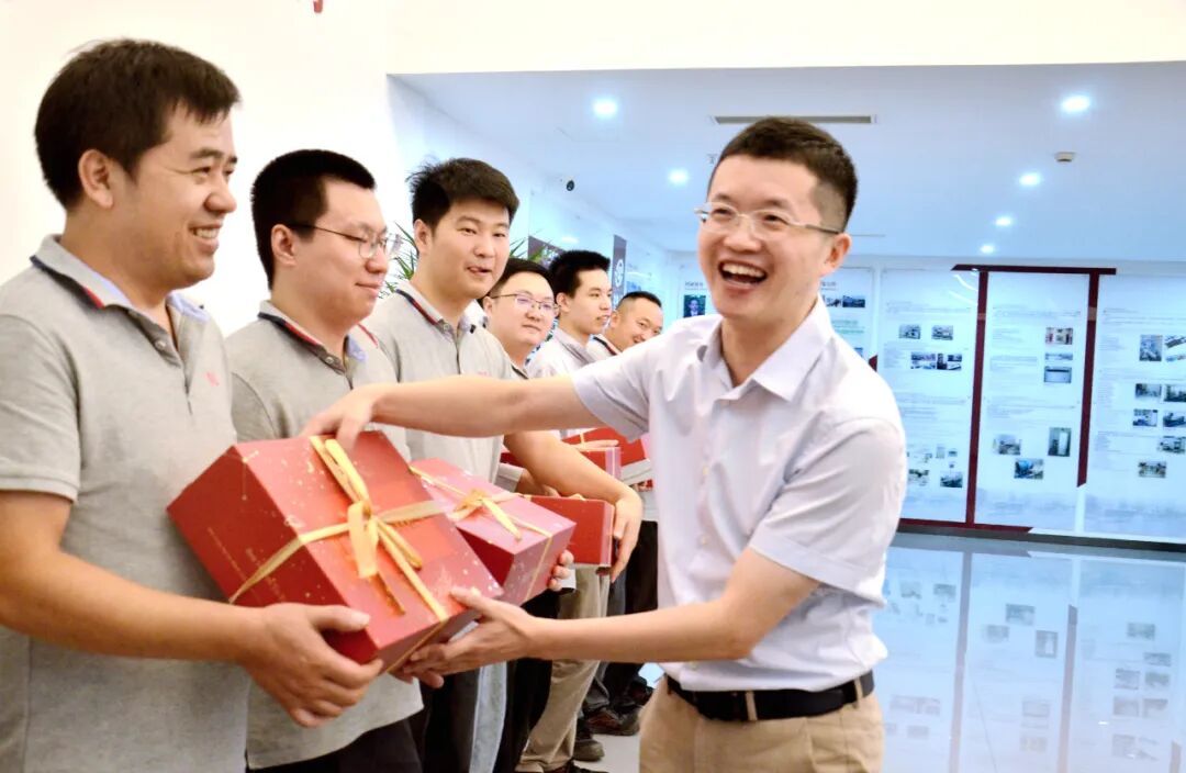 双节同庆，温暖同行 | 通敏各地开展节前慰问活动